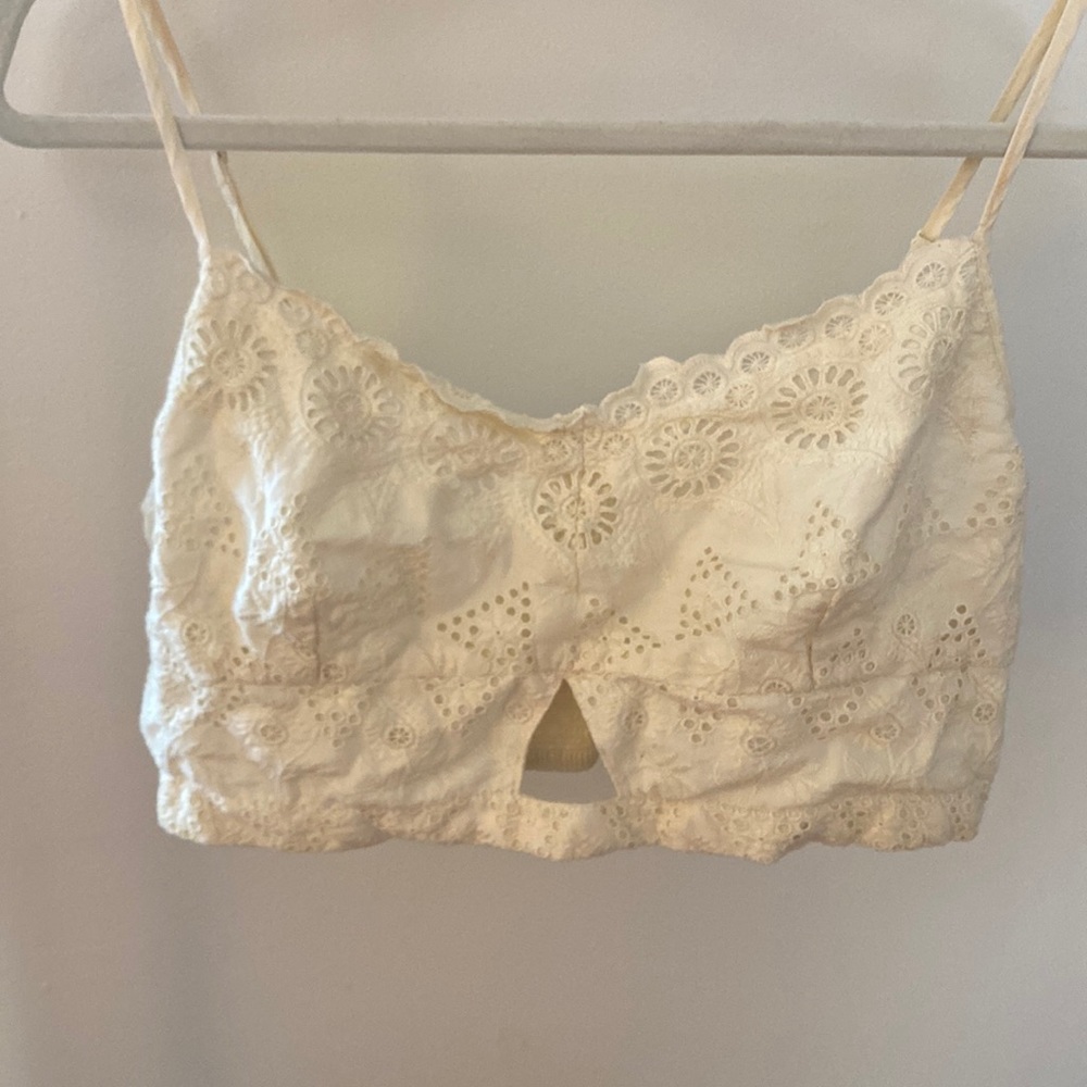 American Eagle crotchet crop top